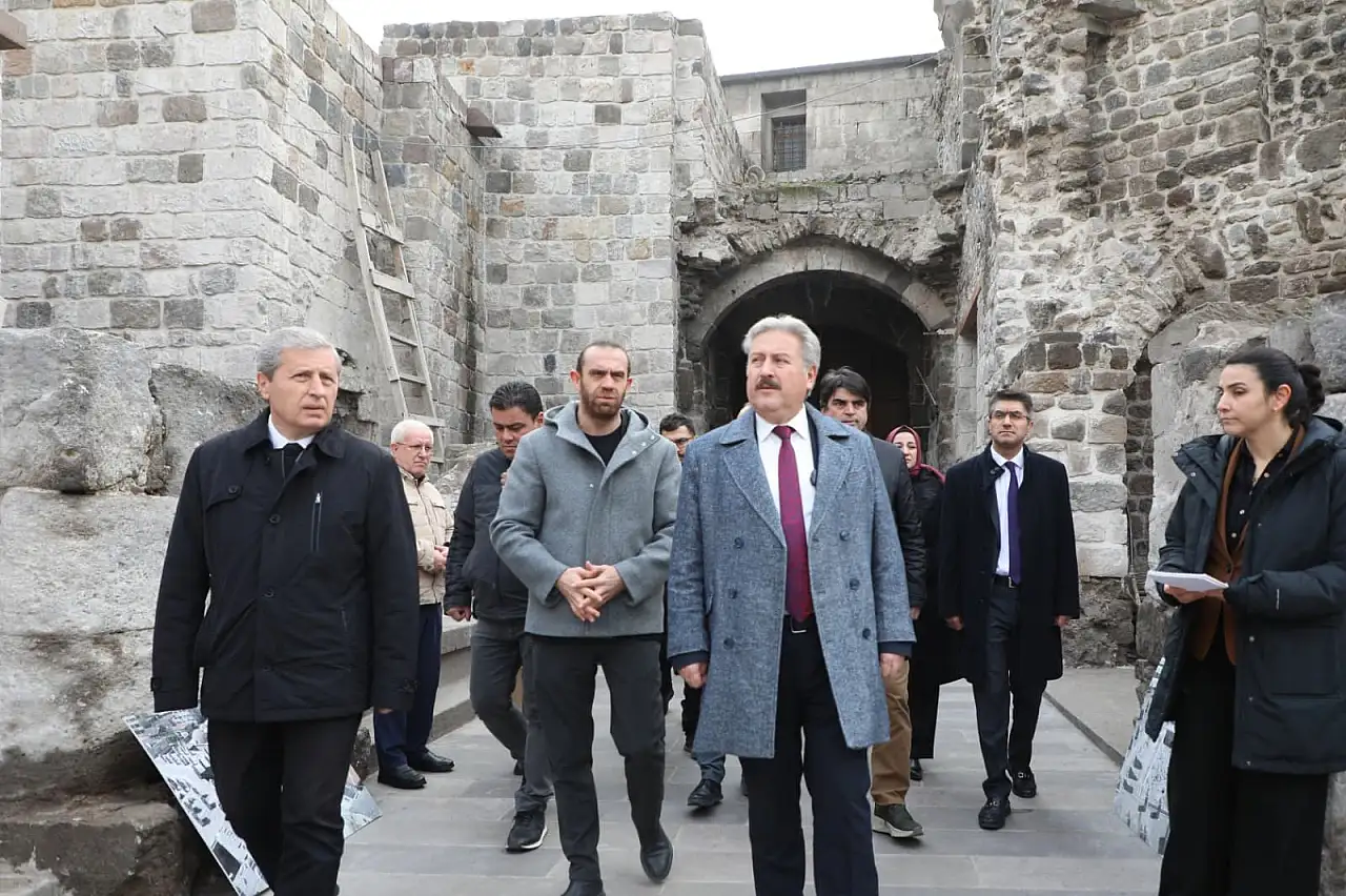 525 yıllık Gön Han'da son rötuşlar