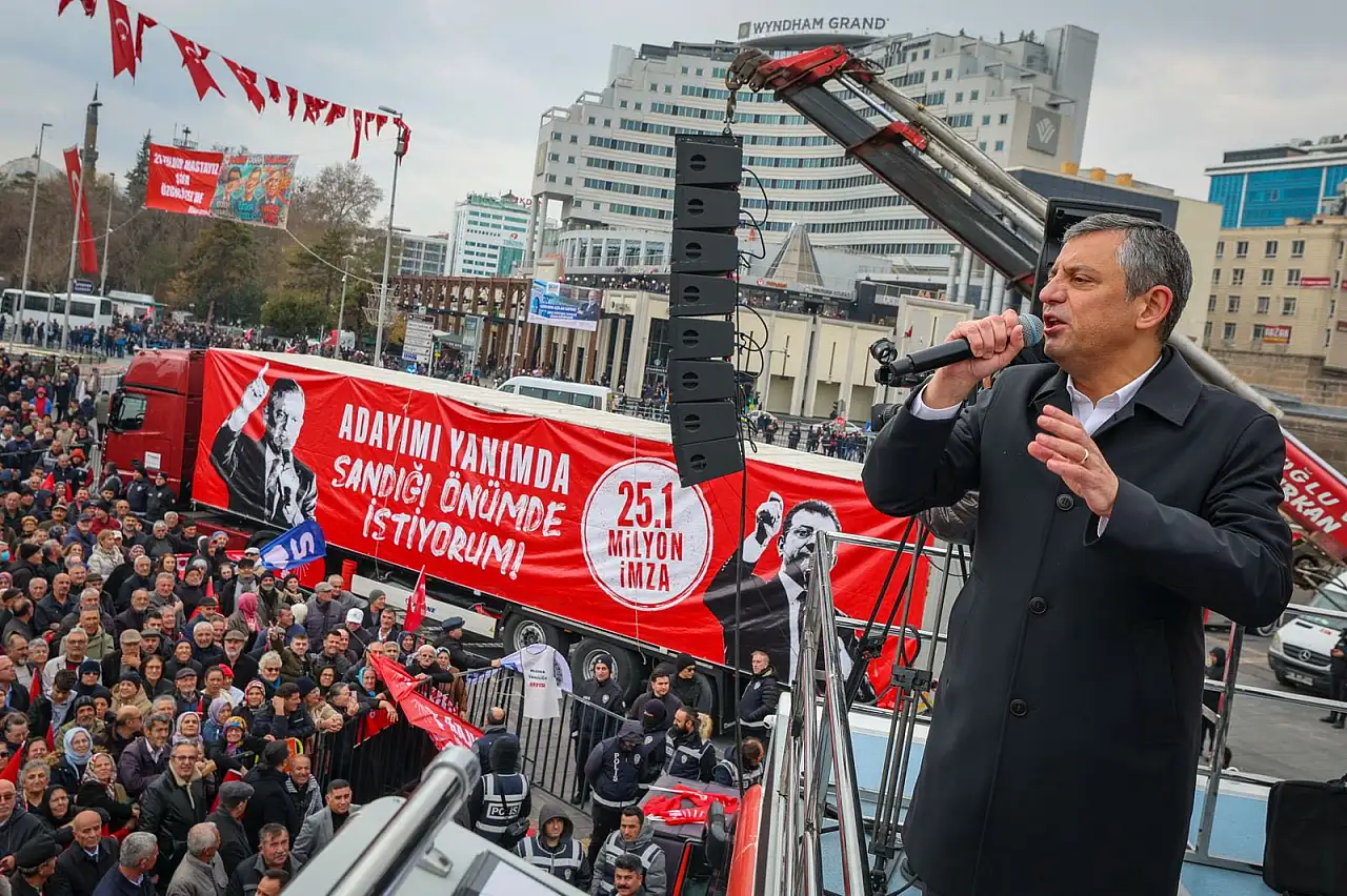 İşte CHP Lideri Özgür Özel'in Kayseri konuşmasının tamamı: Erdoğan, bu meydanda verdiği sözleri unuttu