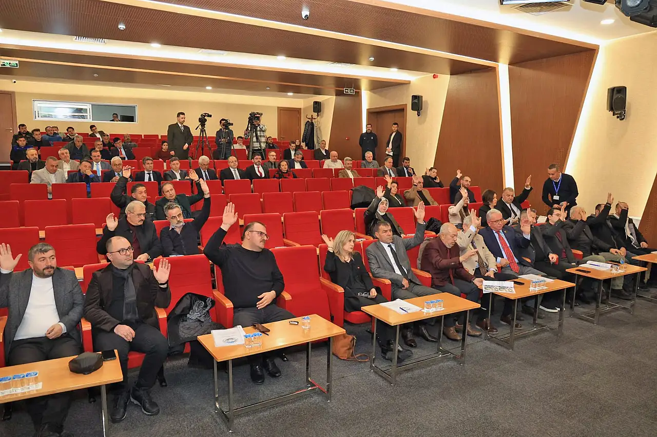 Talas Belediyesi'nden spor kulüplerine ve yarışmalara 5 milyonluk destek!