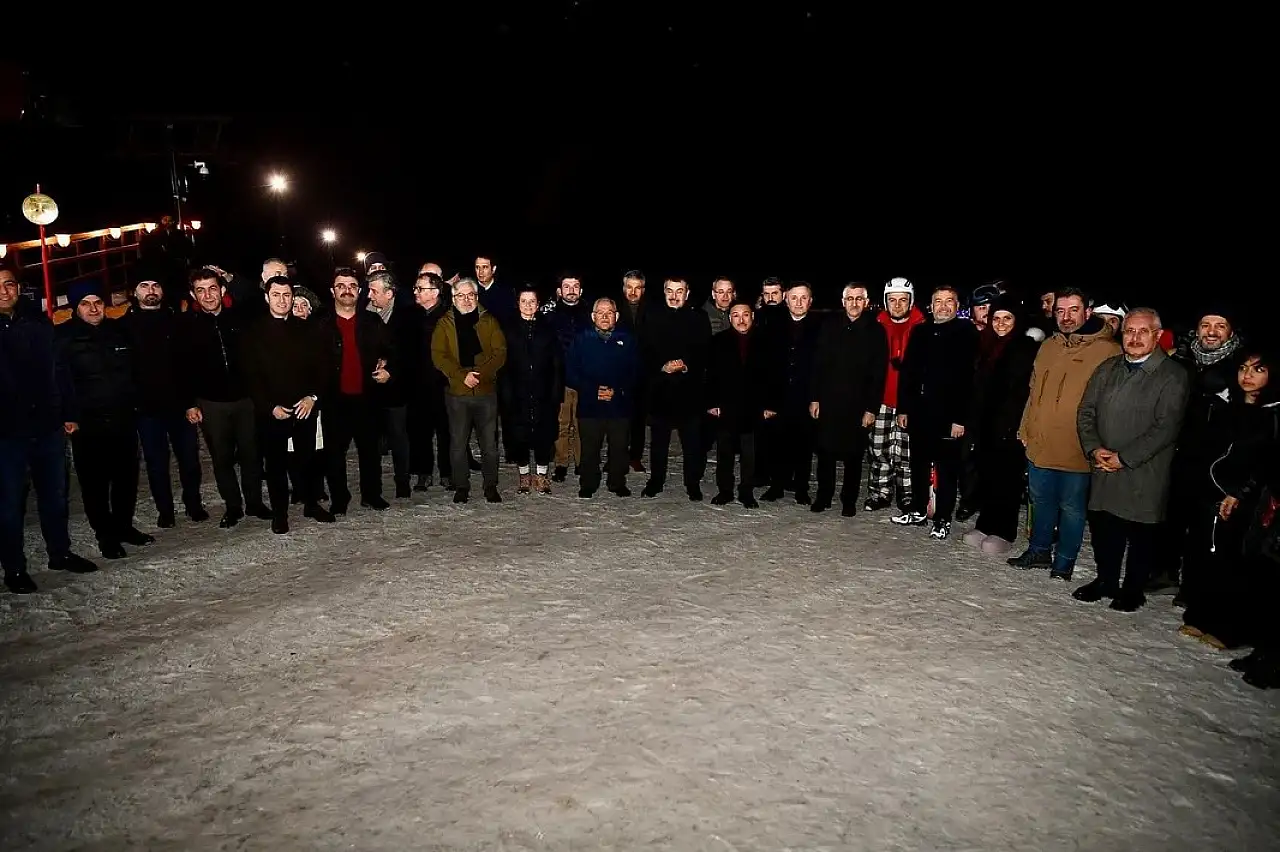 Milli Eğitim Bakanı Erciyes'te! Bakın kimler ile bir araya geldi?