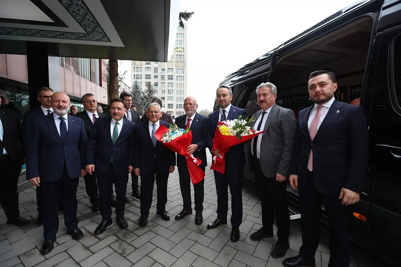 Bakan Yardımcısı Demiralp Başkan Büyükılıç'ı ziyaret etti!