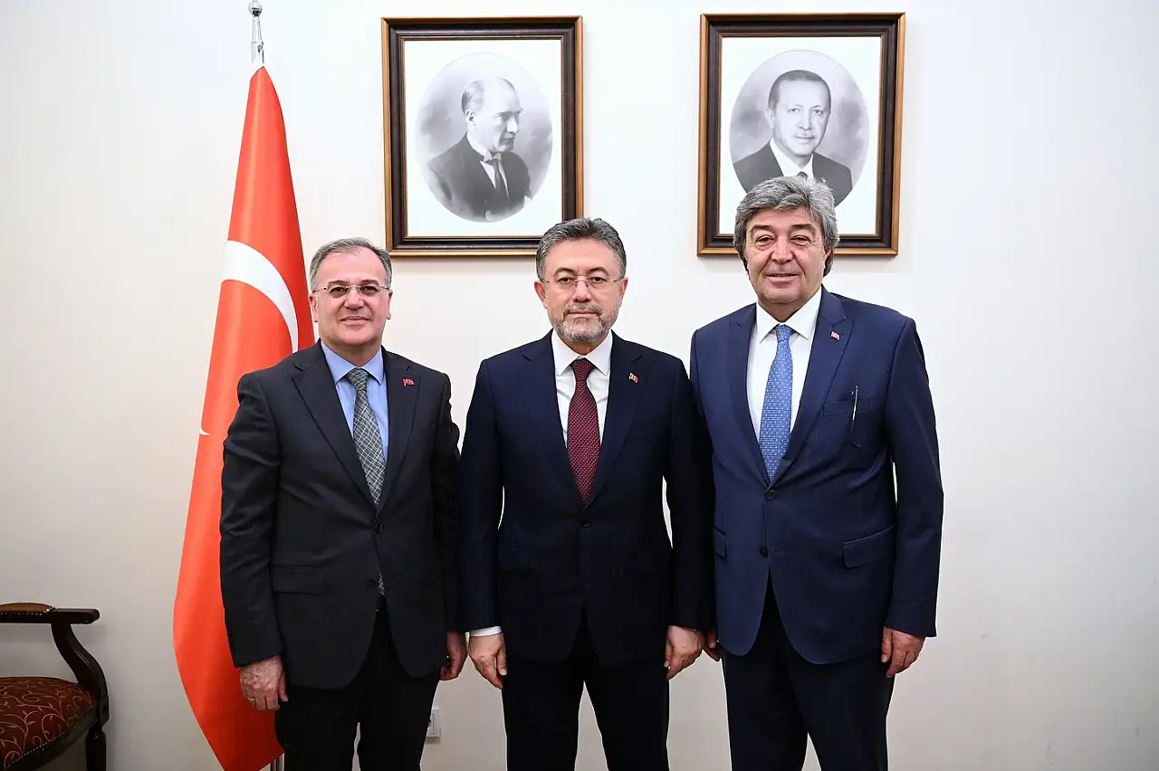 Kayserili isimler Bakanlık binasında ne yapıyor?