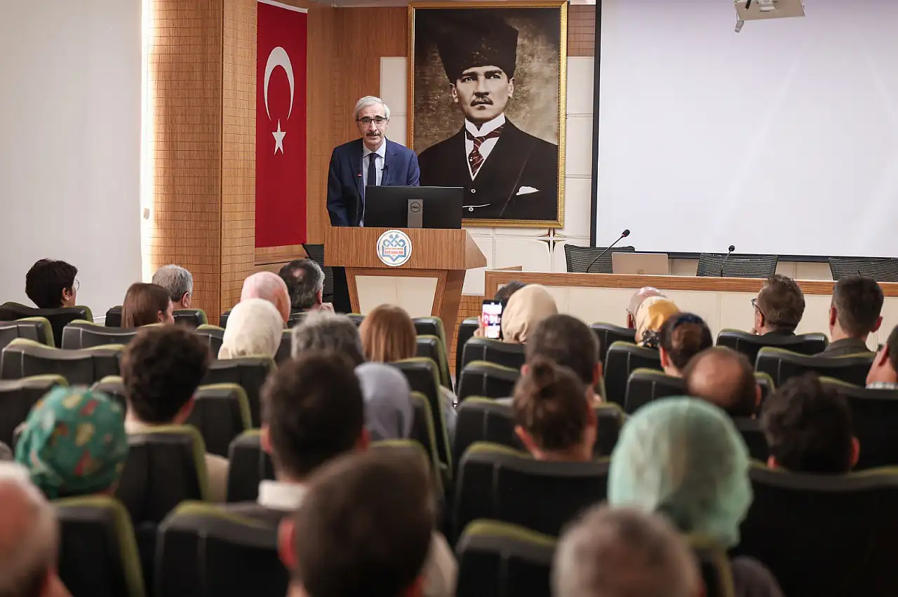 Kayseri'de uzun süredir görev yapan doktordan emeklilik kararı!