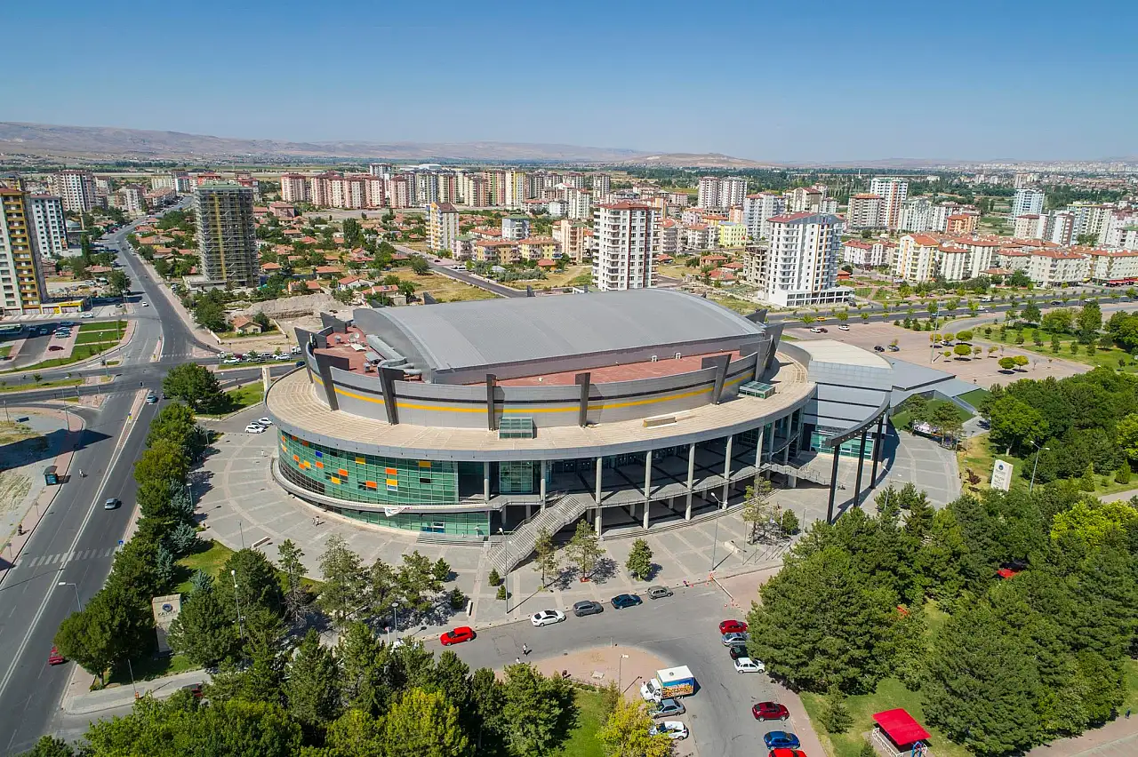Kayseri'ye 3 yeni otel yapılıyor! Peki,bu başkent olmaya yetecek mi?