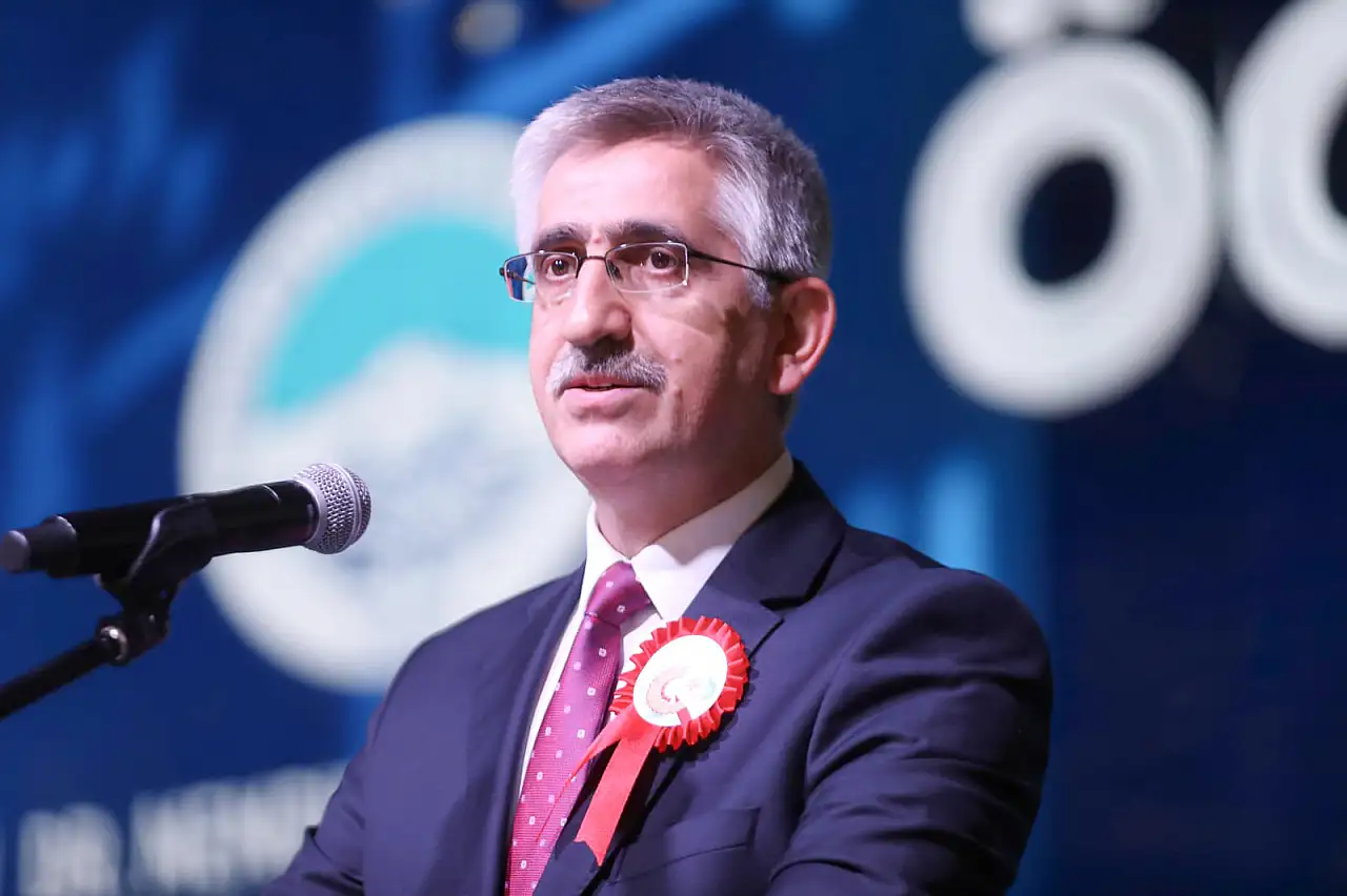 Cumhurbaşkanı Erdoğan'ın görevden aldığı Kayserili isim bundan sonra ne yapacağını açıkladı
