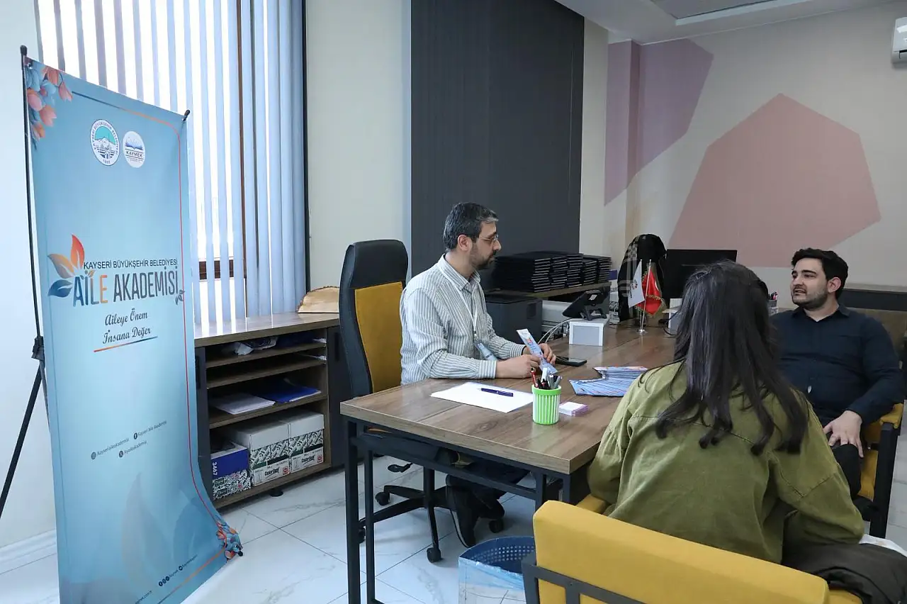 Büyükşehir'den yeni evlenen çiftlere destek: 148 çift ile görüşme yapıldı