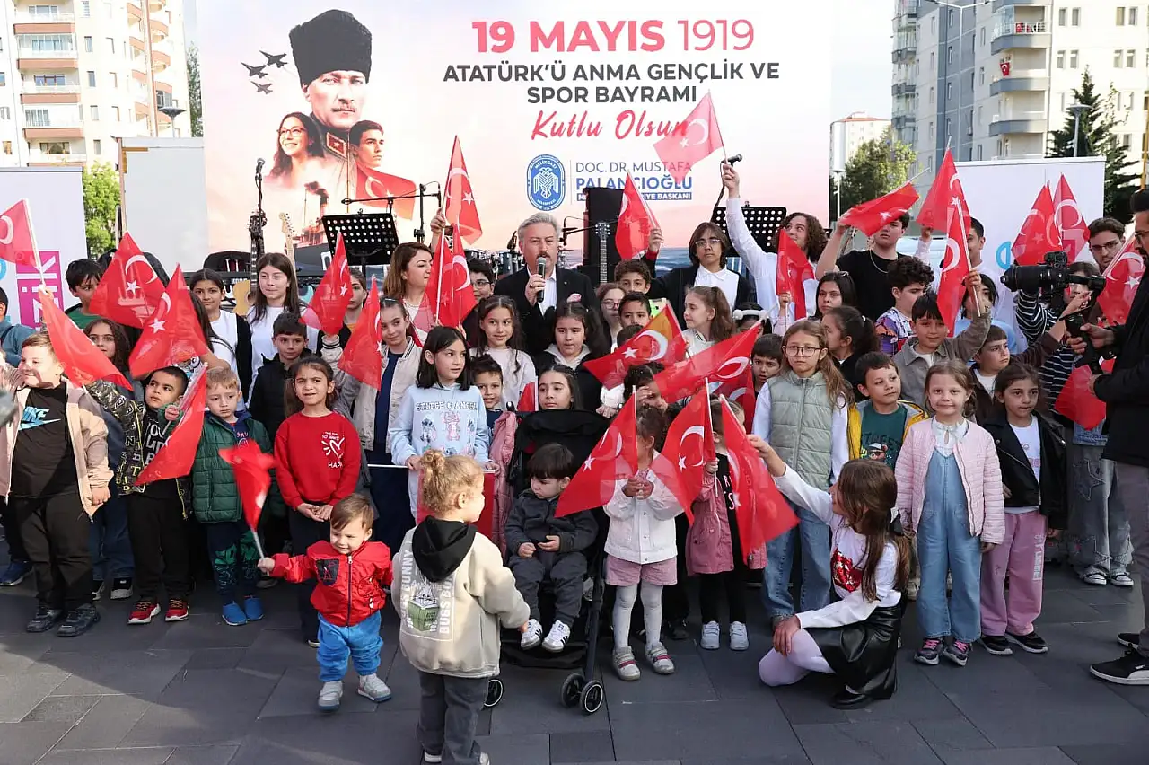 Melikgazi'de konser coşkusu: 19 Mayıs'ın heyecanı!