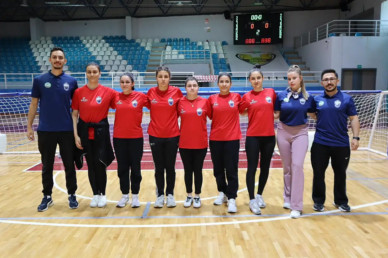 Erciyes Görme Engelliler Spor Kulübü genç kadın takımı Türkiye 3. sü oldu!
