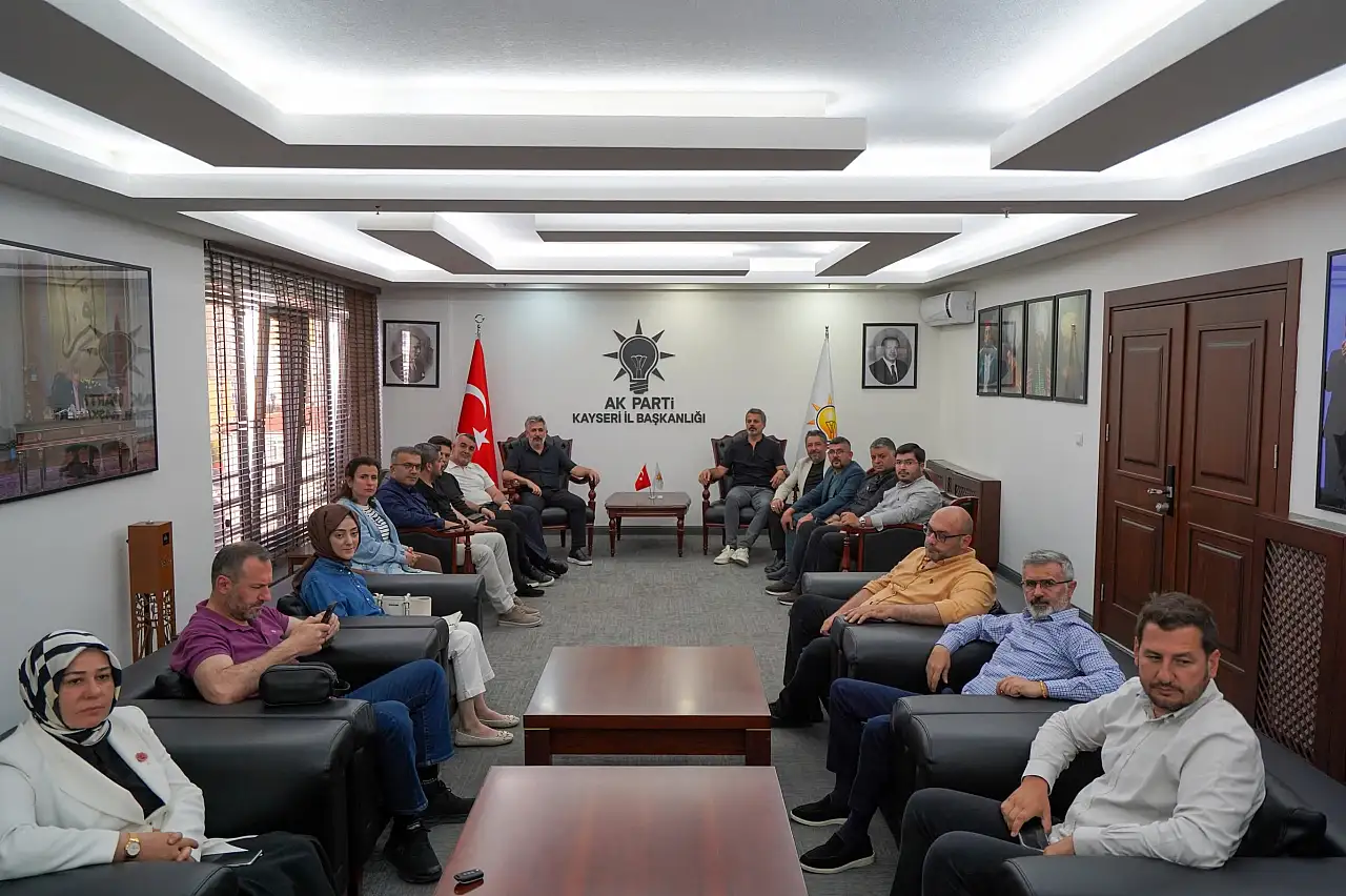 AK Parti'de yeni dönemin yol haritası belirlendi
