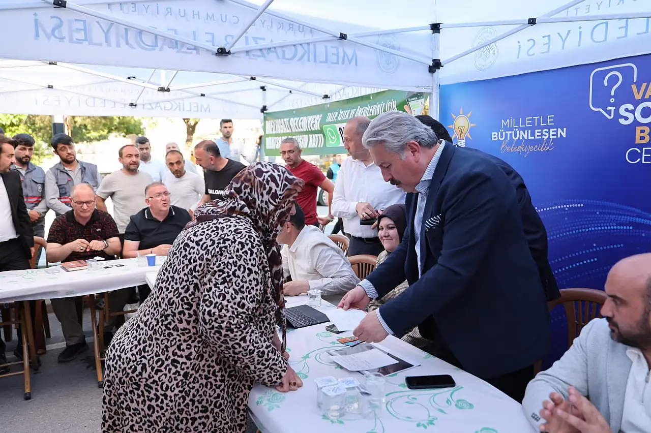 Başkan Palancıoğlu mahallenin sorunlarını çözdü