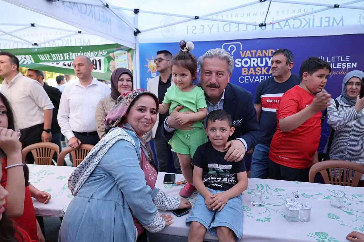 Başkan Palancıoğlu mahallenin sorunlarını çözdü