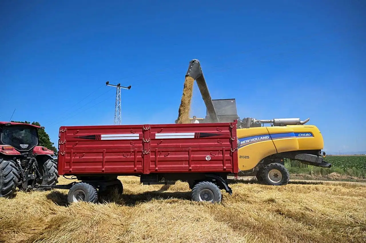 Kayseri'de tarlalar yakın takipte! Kontroller başladı