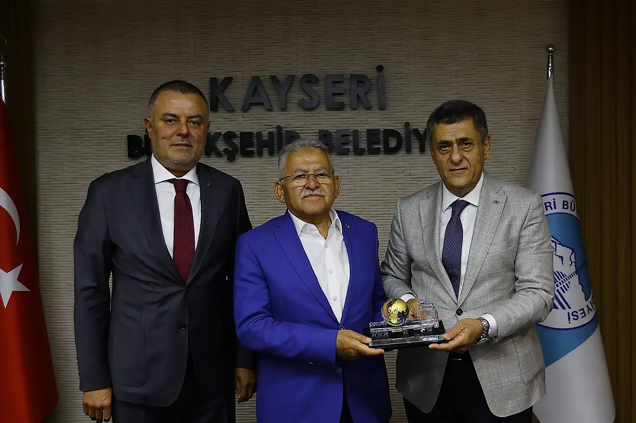 UND'den Kayseri'de kritik temaslar