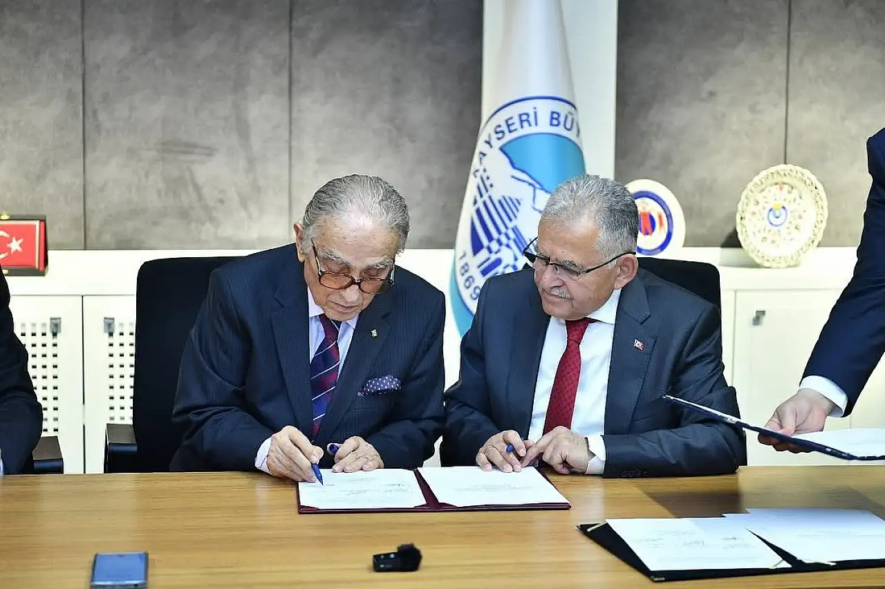 Kayseri'nin en büyüğü olacak! '700 milyonluk inşaatta' beton bloklar yükseliyor
