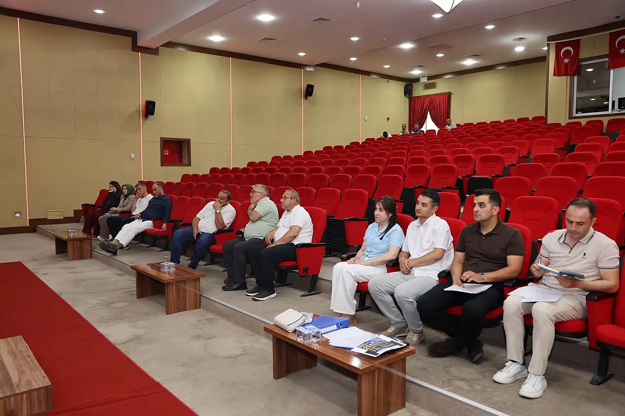 Hacılar'da 3 iş yeri satıldı: 12,4 milyon TL gelir elde edildi