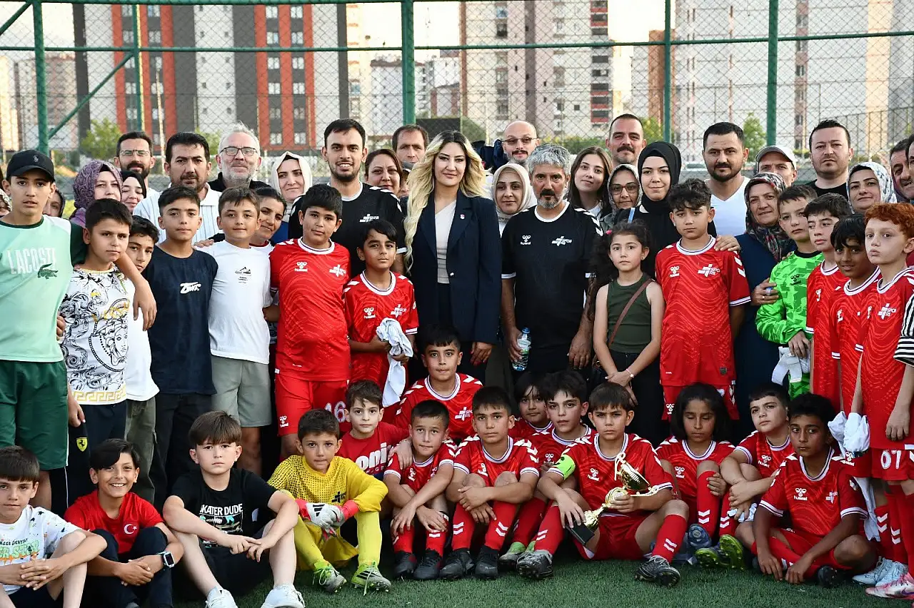 Kayseri altyapı futbolunda Spor A.Ş. takımlarından büyük başarılar geldi