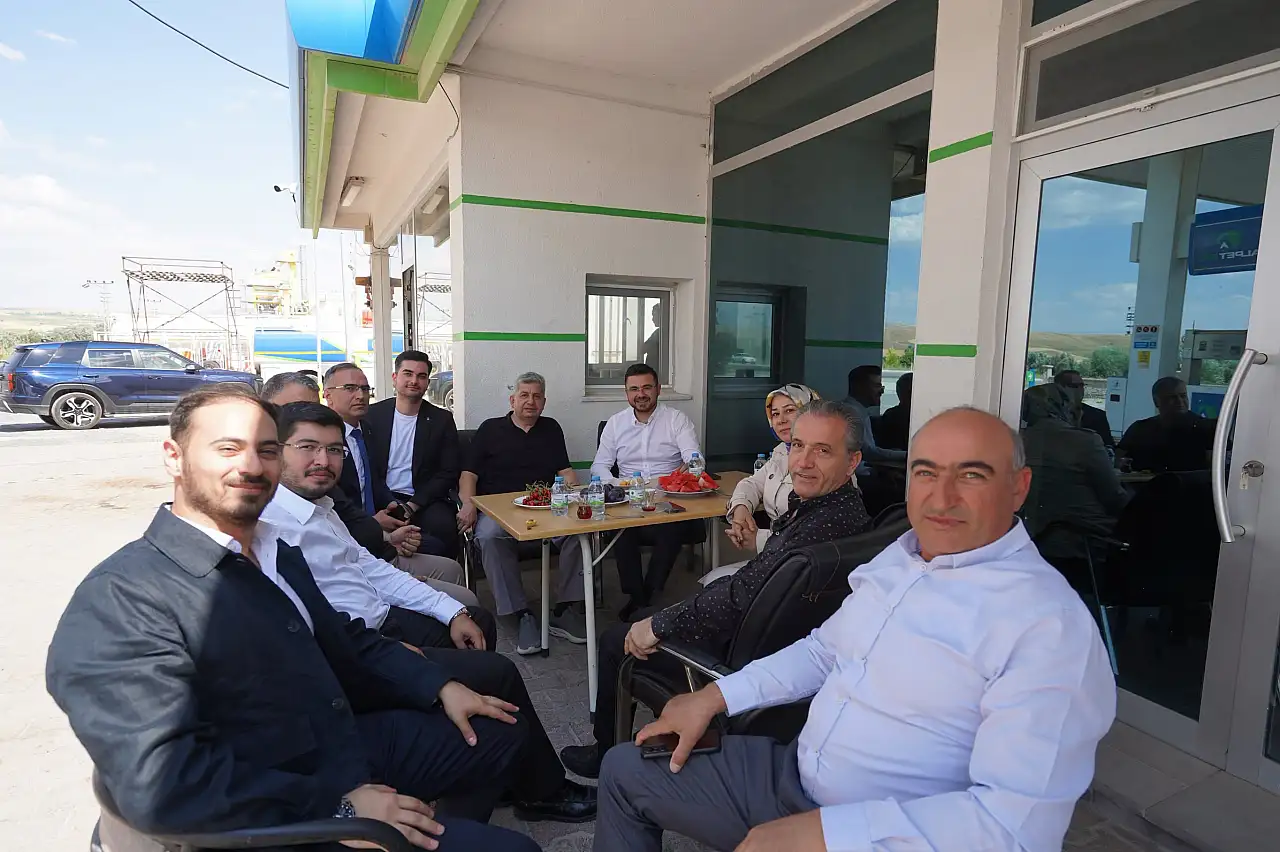 AK Parti Kayseri İl Başkanı vefalı çıktı! Eski Başkana sürpriz ziyaret