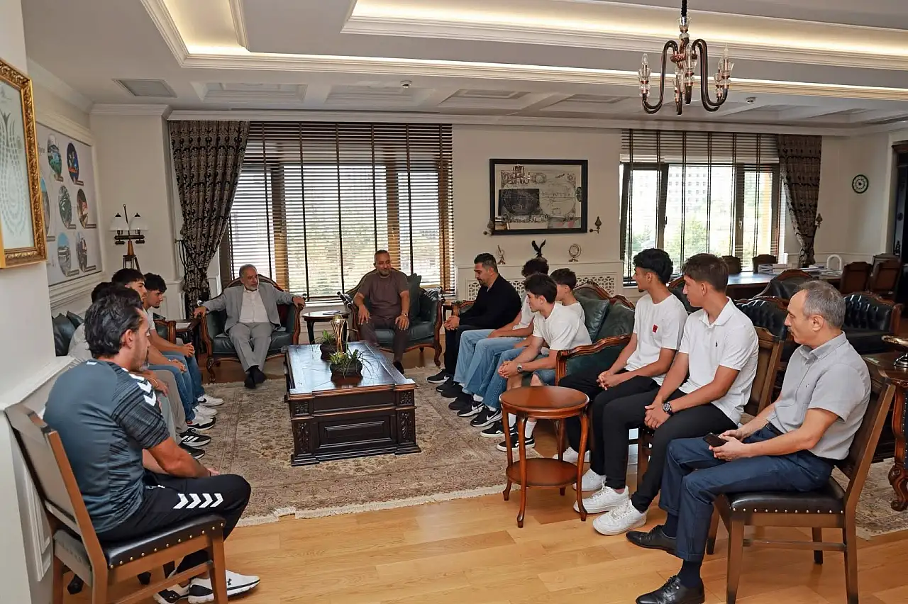 9 genç yetenek Kayserispor'da!