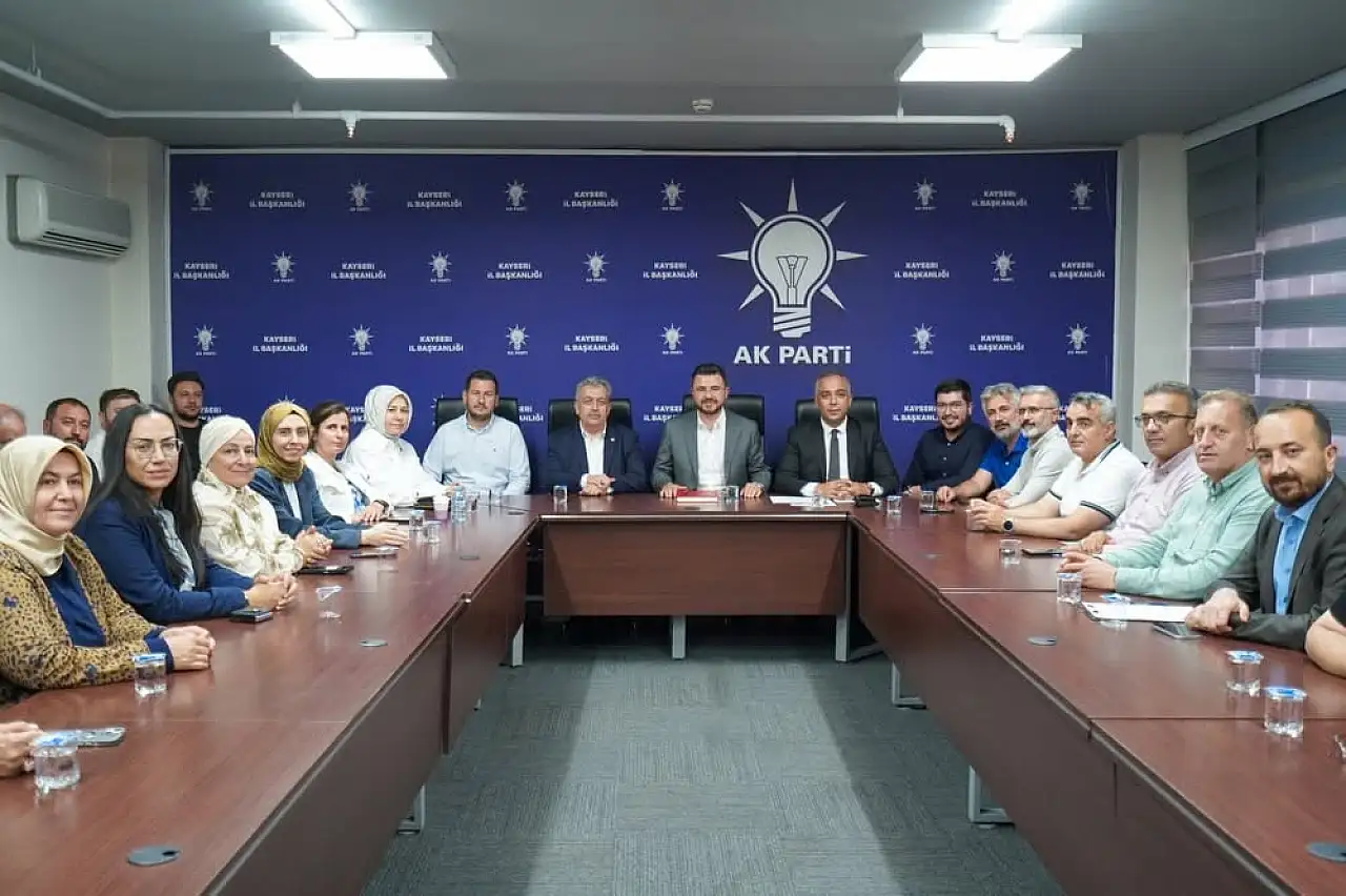 AK Parti ve MHP arasında 'Kayseri'de en büyük kim?' düellosu mu başladı?