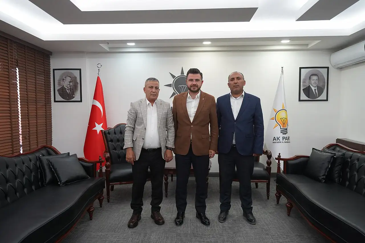 Kayseri'de partisinden istifa eden Belediye Başkanıyla sıcak temas! AK Parti iddiası vardı
