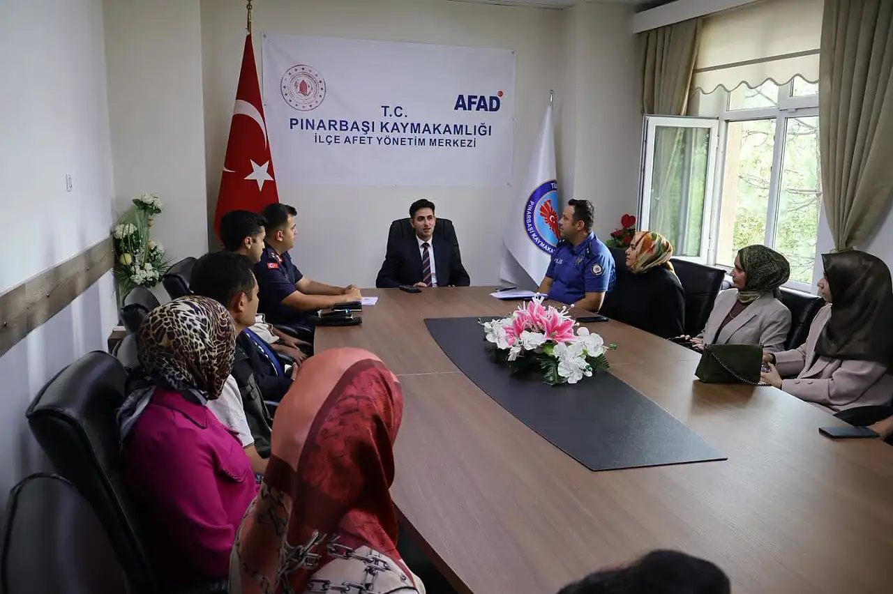 Kayseri'de artık Bayram var! Yeni Kaymakamı böyle karşıladılar