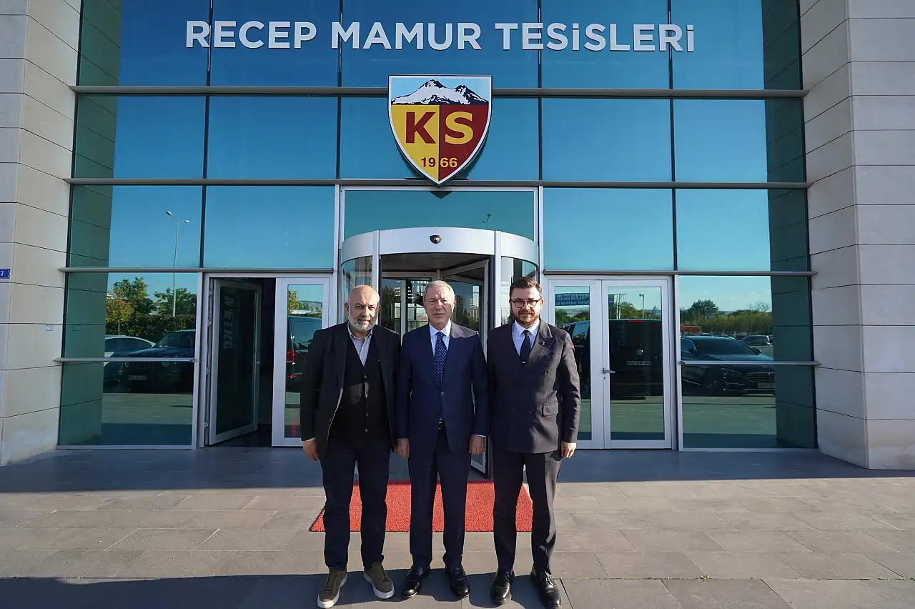 Kayserispor'a maç öncesi AK Parti ziyareti