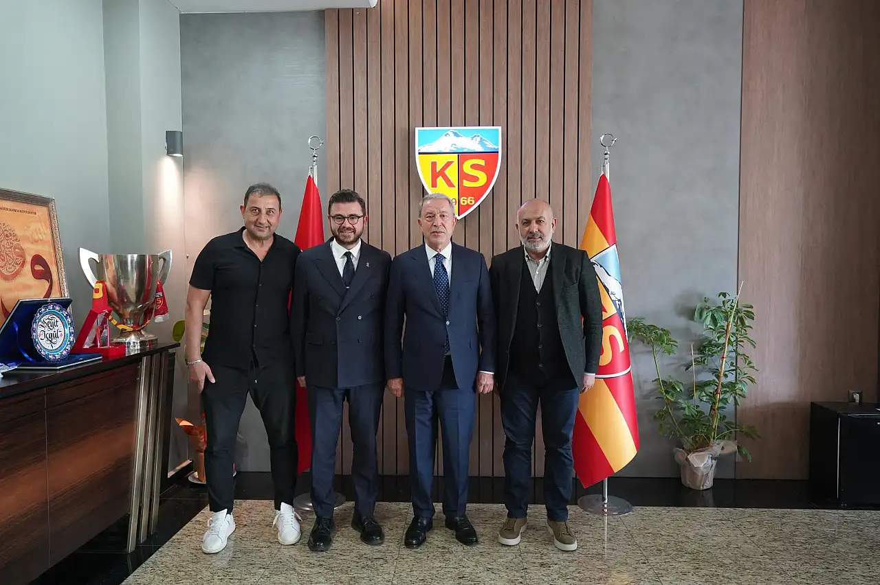 Kayserispor'a maç öncesi AK Parti ziyareti