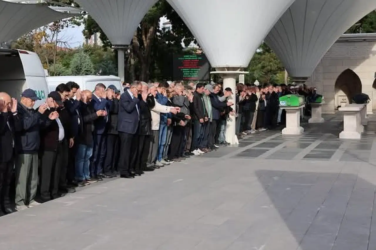 Emekli Başkan yardımcısı son yolculuğuna uğurlandı!