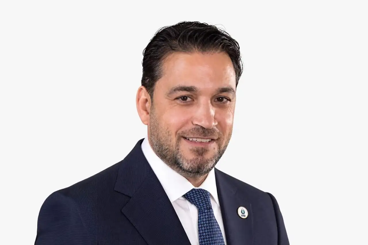 Avrupa'da oyların tamamını alarak seçilen Kenan Hasan Aslan Kayserili çıktı!