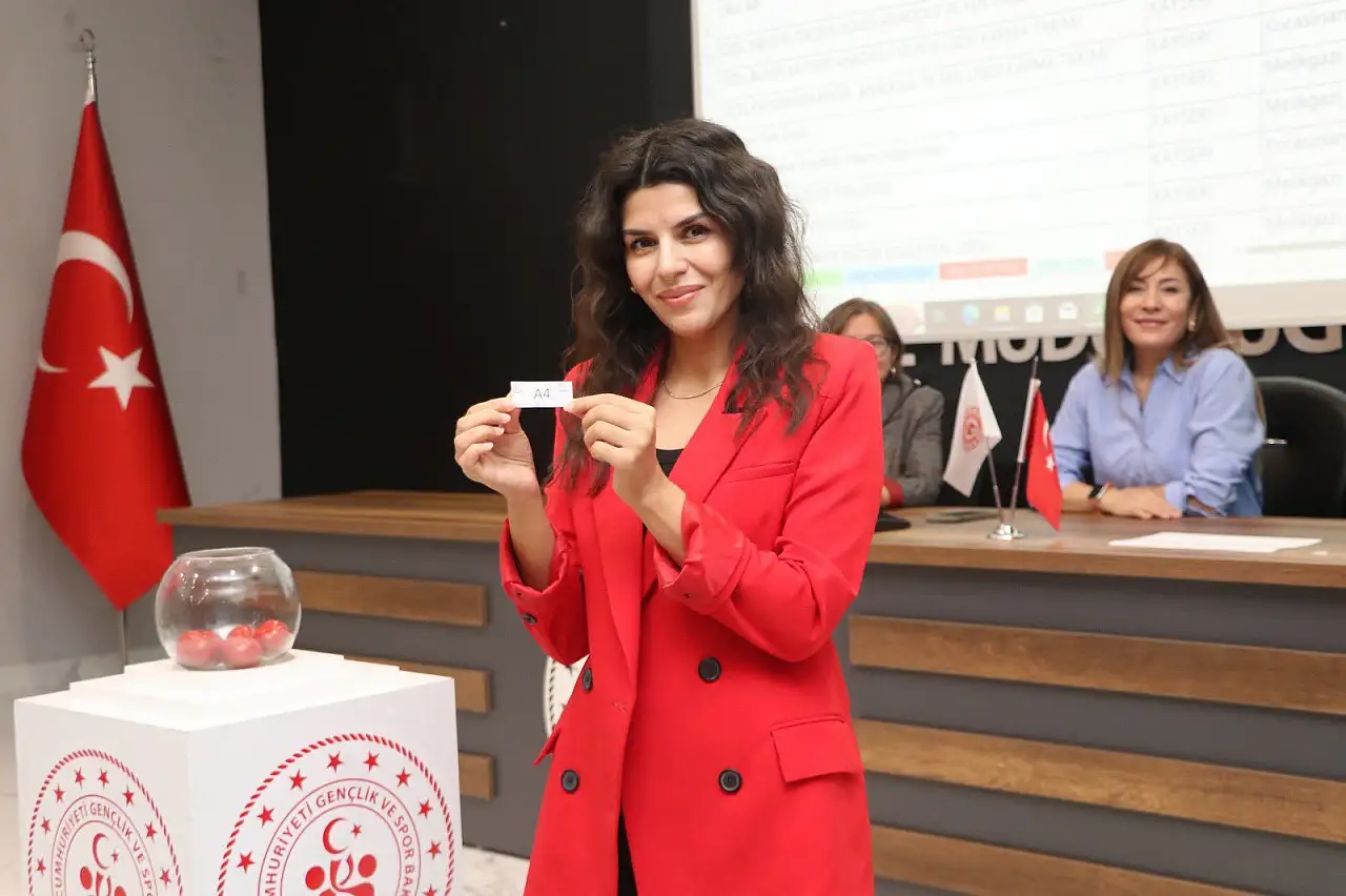 Okul sporlarında yeni eğitim yılı hazırlıkları: Fikstür kurası yapıldı