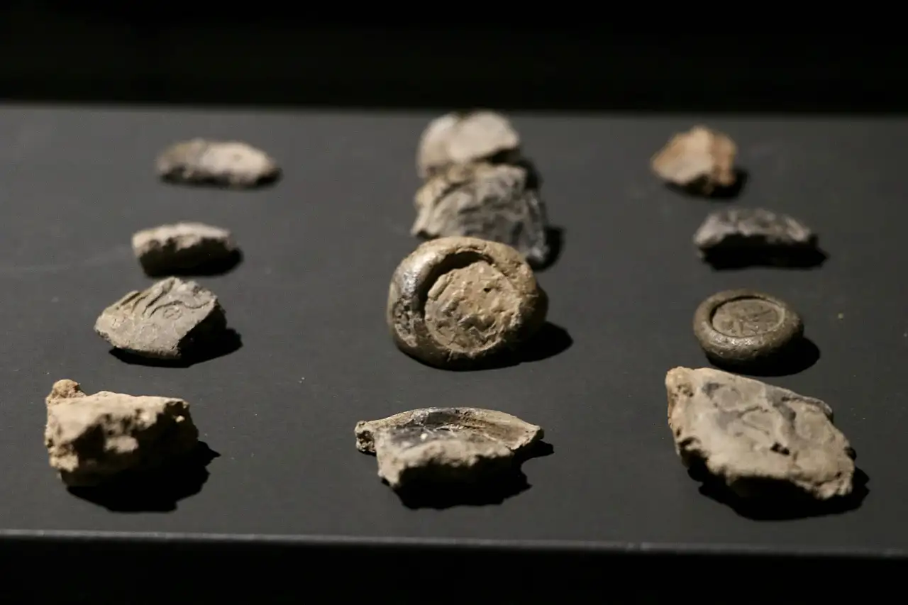 Çocuk mumyalarından gözyaşı şişelerine kadar binlerce eser bu müzede