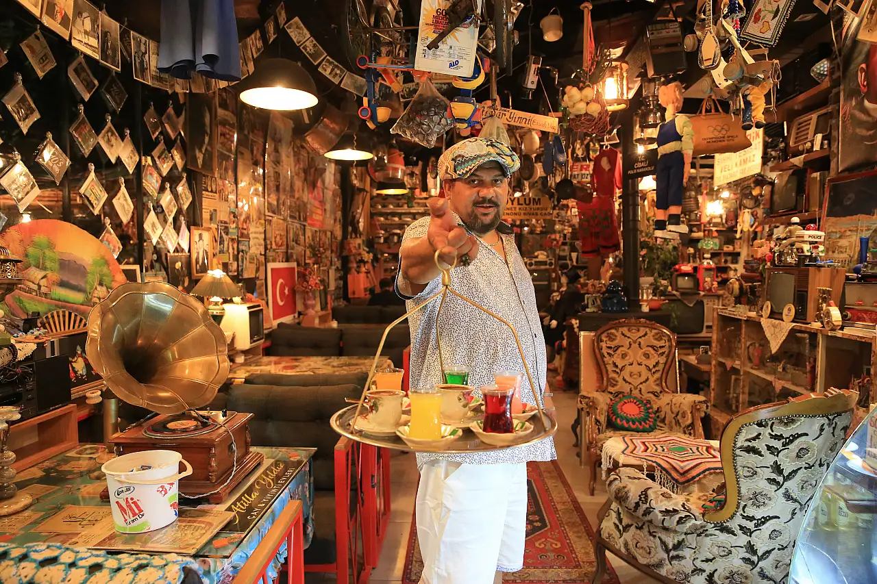 Ömrünü o sektöre adadı! Türkiye'de tek