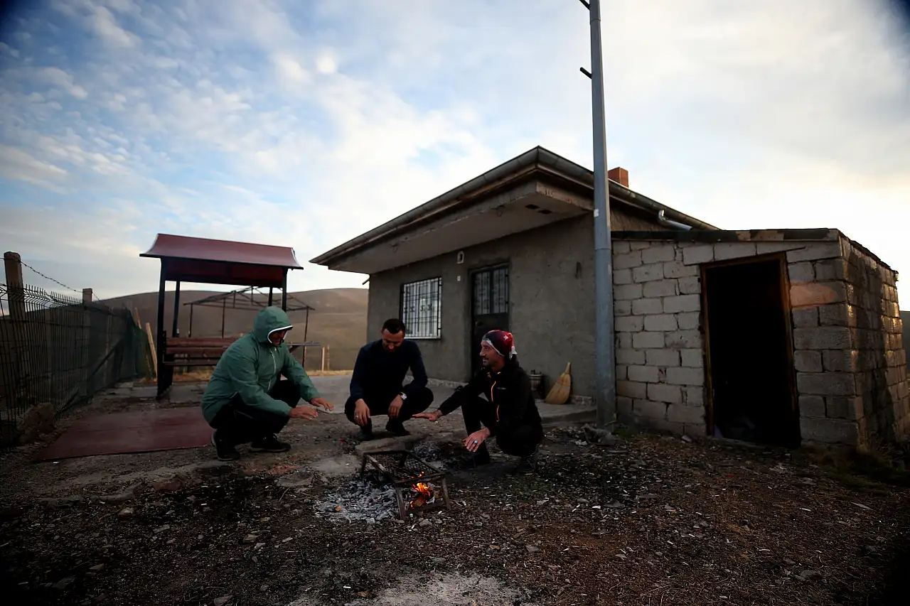 Kayseri'de uçurumun kenarındaki ev herkese açık