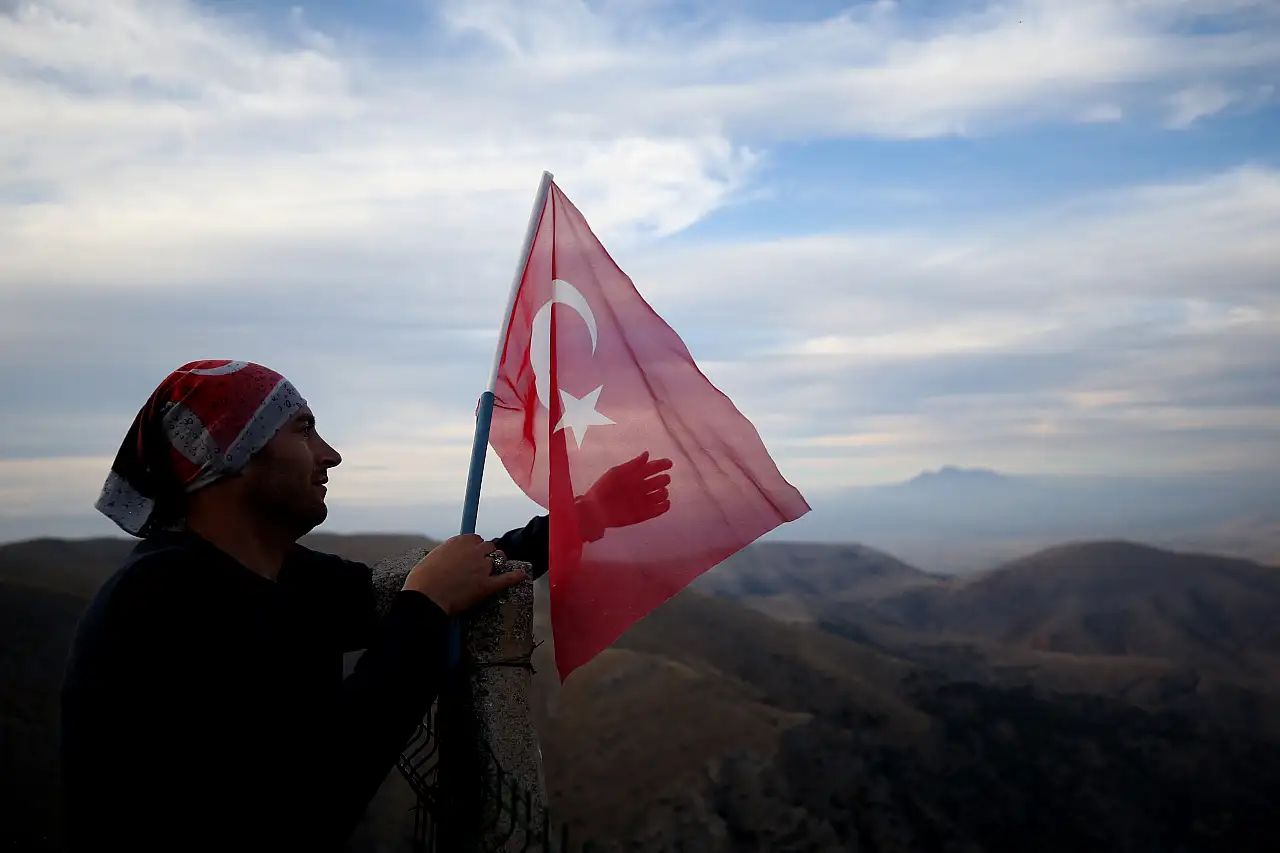 Kayseri'de uçurumun kenarındaki ev herkese açık