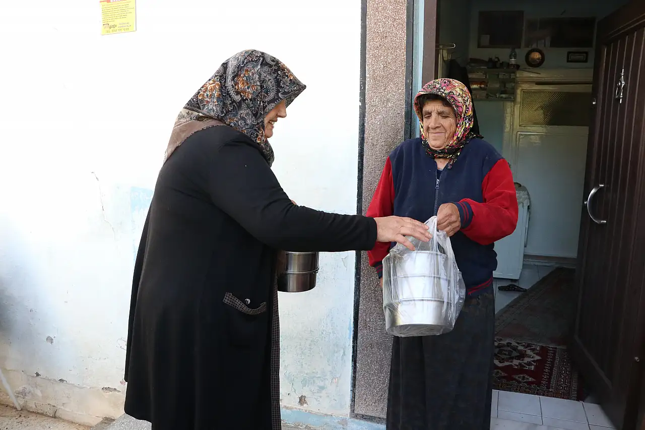 Bünyanlı kadınlardan örnek davranış!