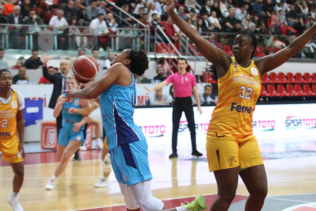 Melikgazi Kayseri Basketbol evinde kaybetti