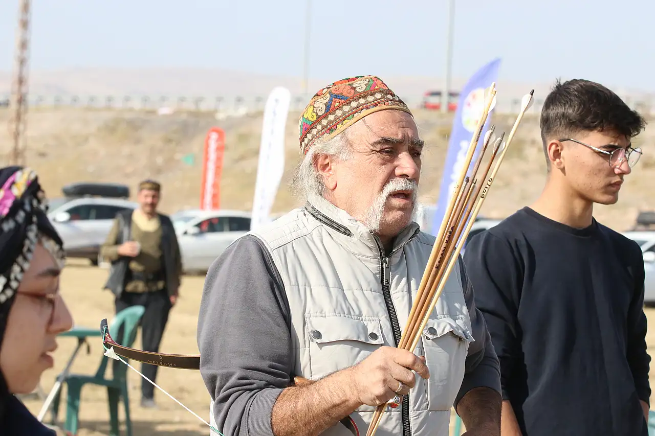 Çocukluk hayalini 62 yaşında profesyonelliğe taşıdı