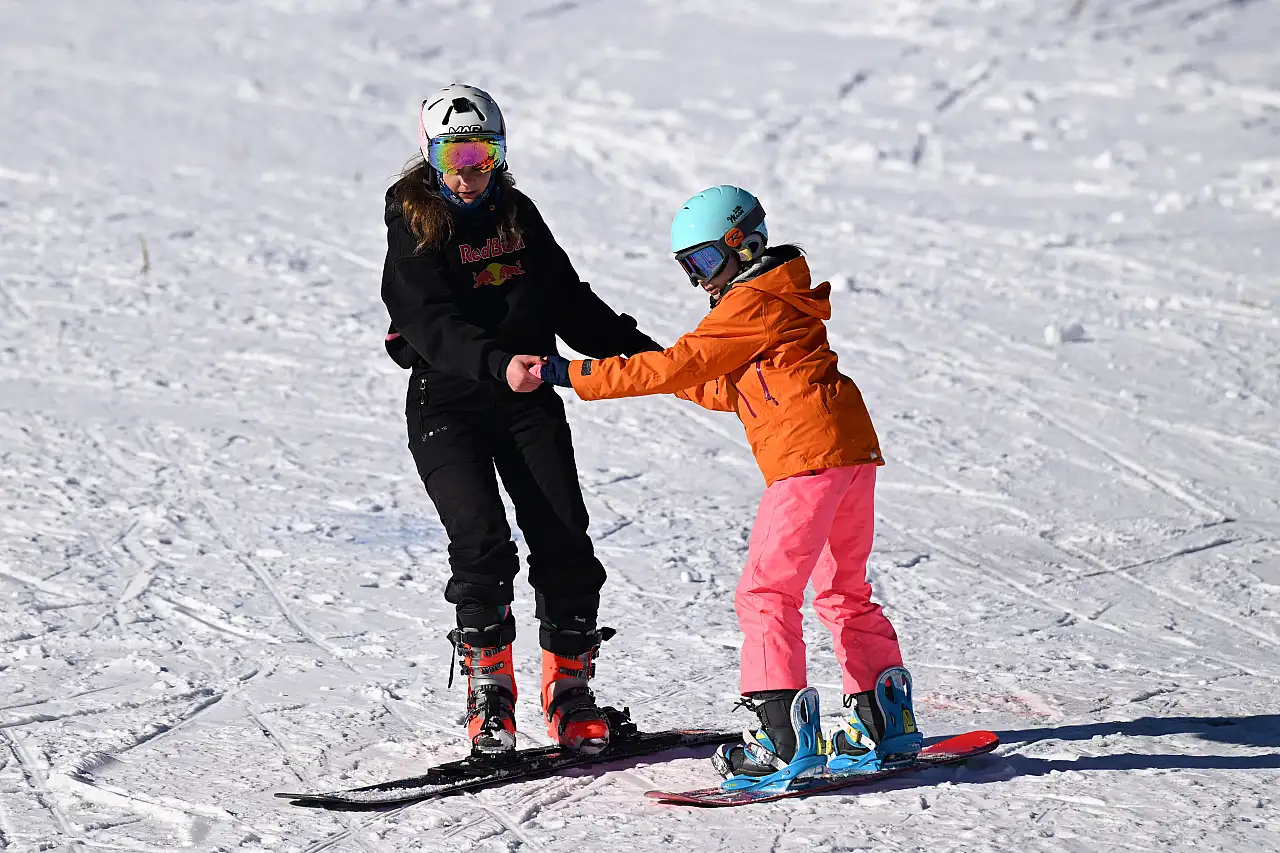 Türkiye'ye ilkleri yaşatan Kayserili milli snowboardcu şimdi antrenör koltuğunda