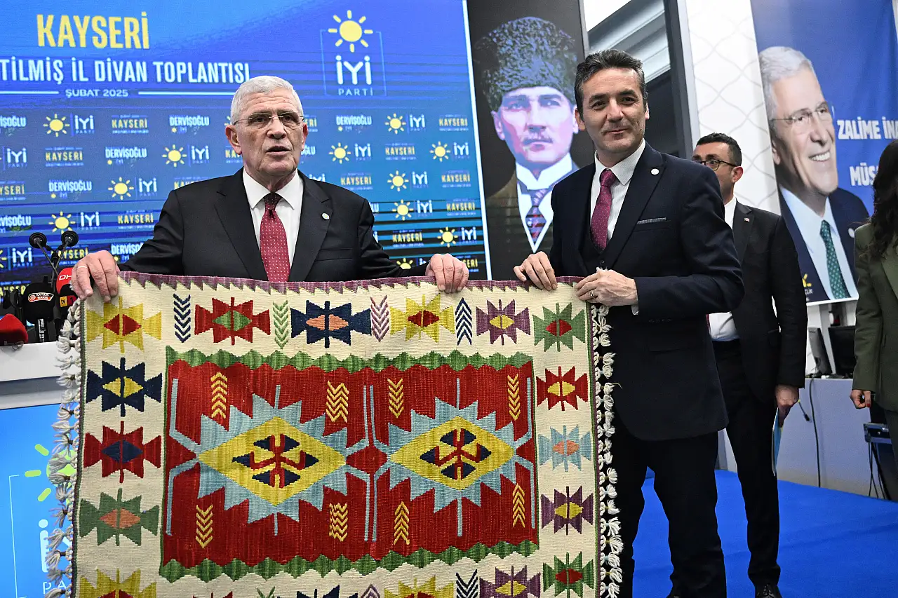 Dervişoğlu: Vatandaşın verdiği oyu siyasi namus sayacaksın