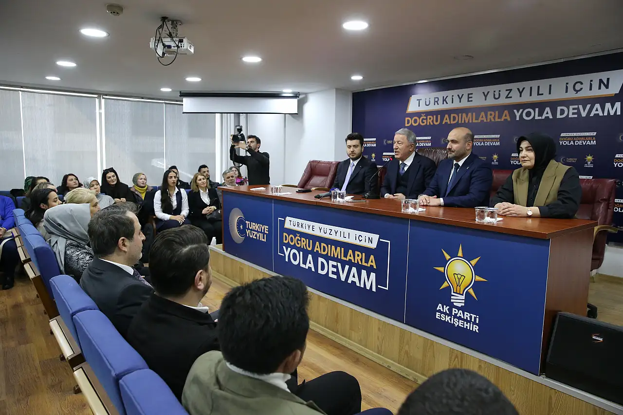 Akar'dan dikkat çeken terör açıklaması