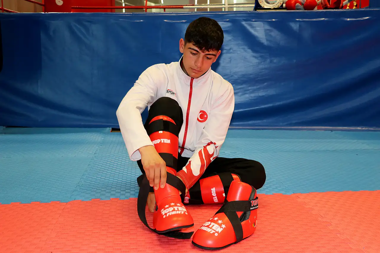 Kick boksun yükselen yıldızı Kayserili Muhammed...