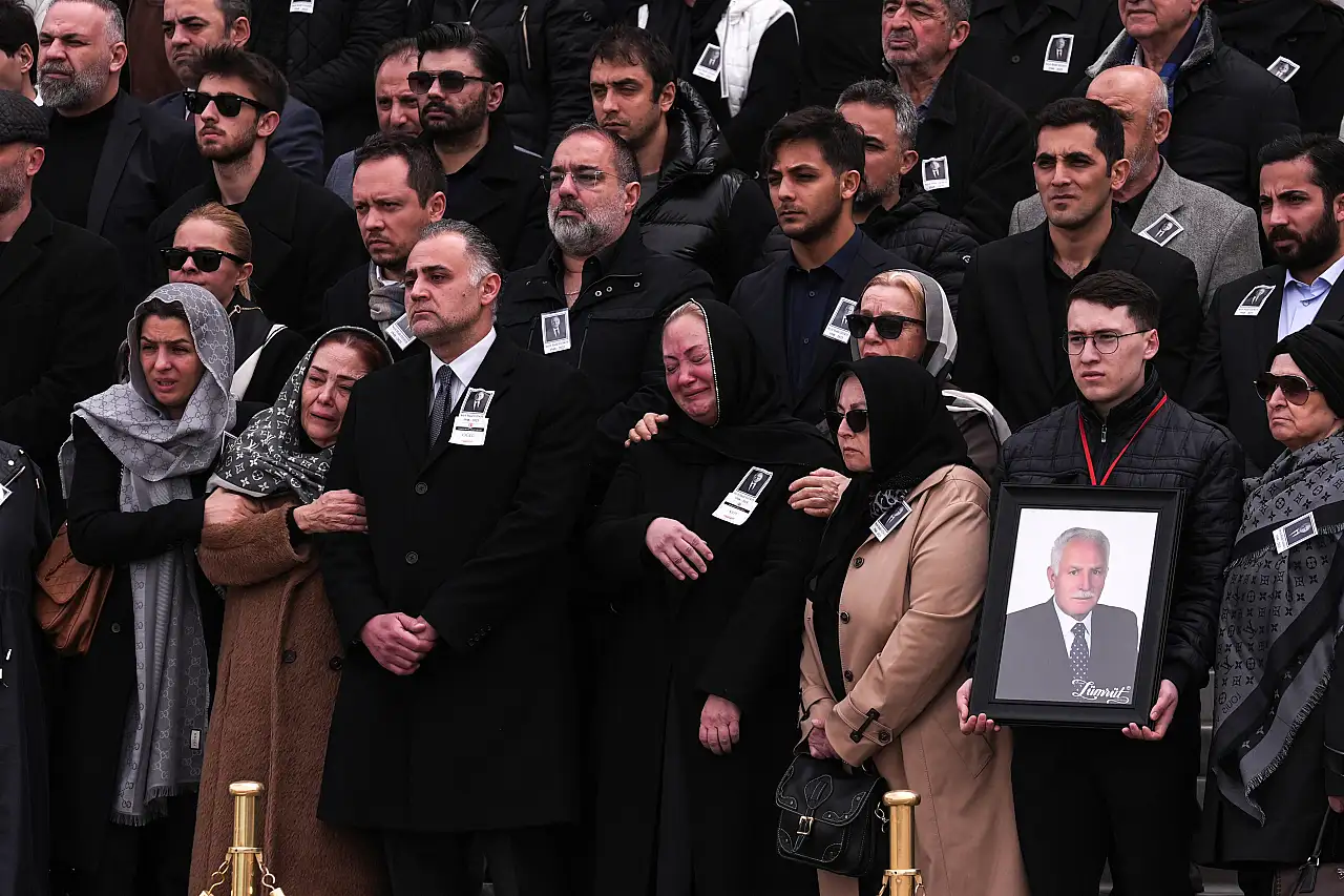 Kayserili milletvekili son yolculuğuna uğurlandı