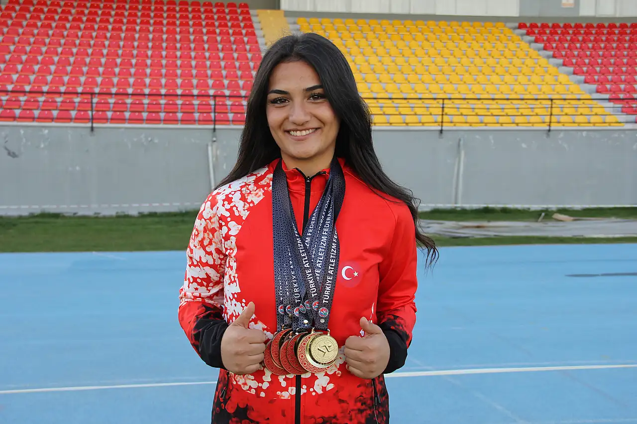 Kayserili Sinem, Avrupa'da Türkiye'yi temsil edecek