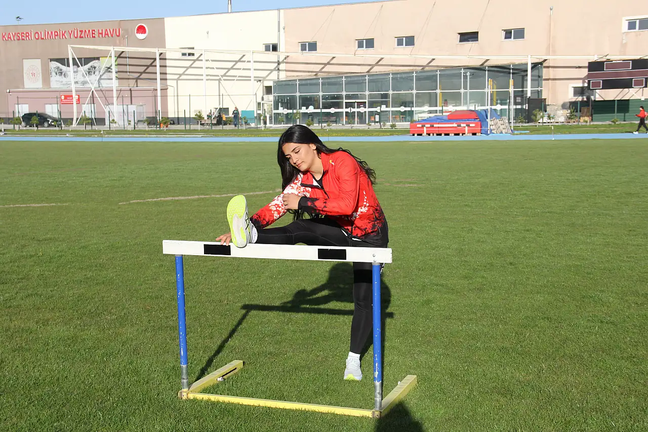 Kayserili Sinem, Avrupa'da Türkiye'yi temsil edecek