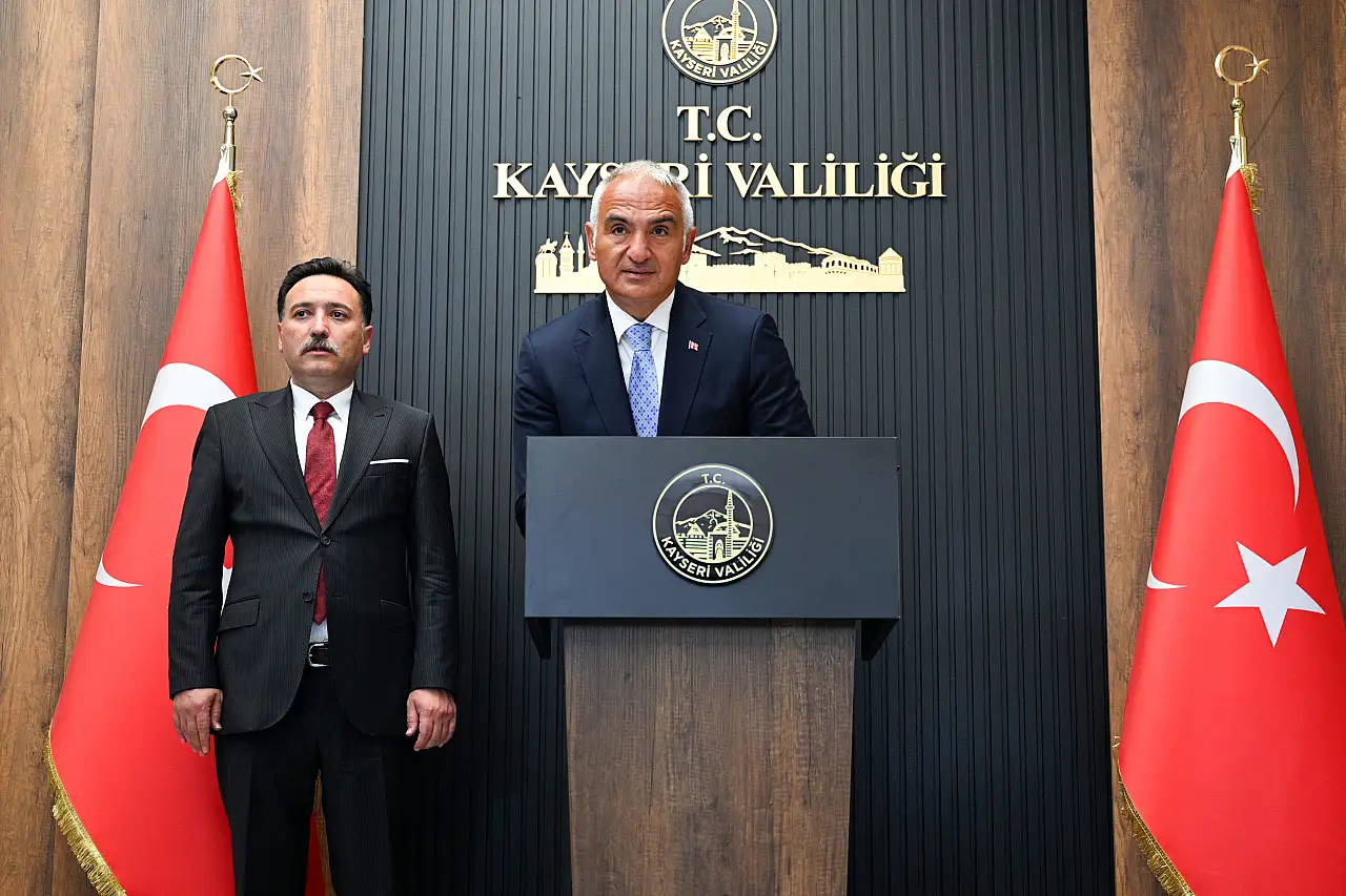 Bakan'dan Kayseri'ye iki müjdeli haber!