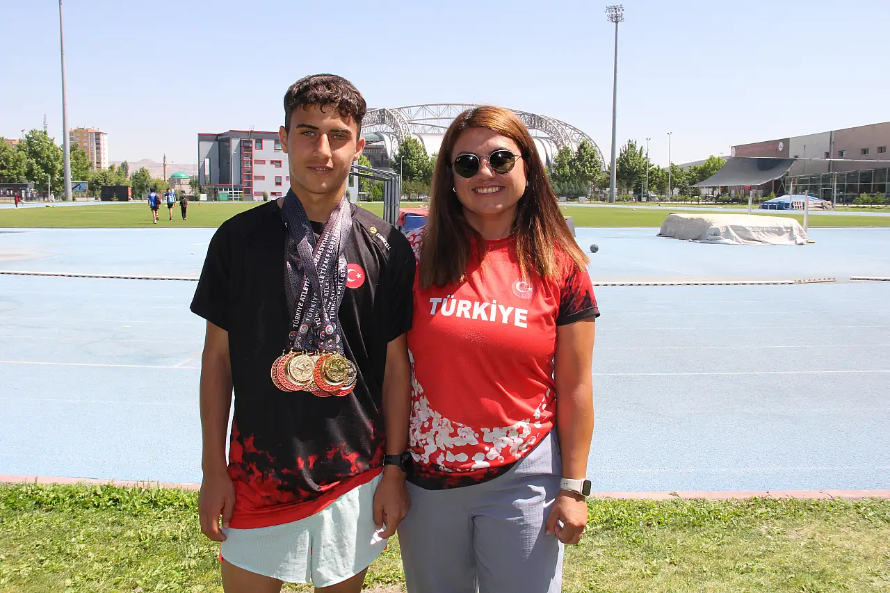 15 yaşında 4 Türkiye Şampiyonluğu: Şimdi hedef Avrupa zirvesi!