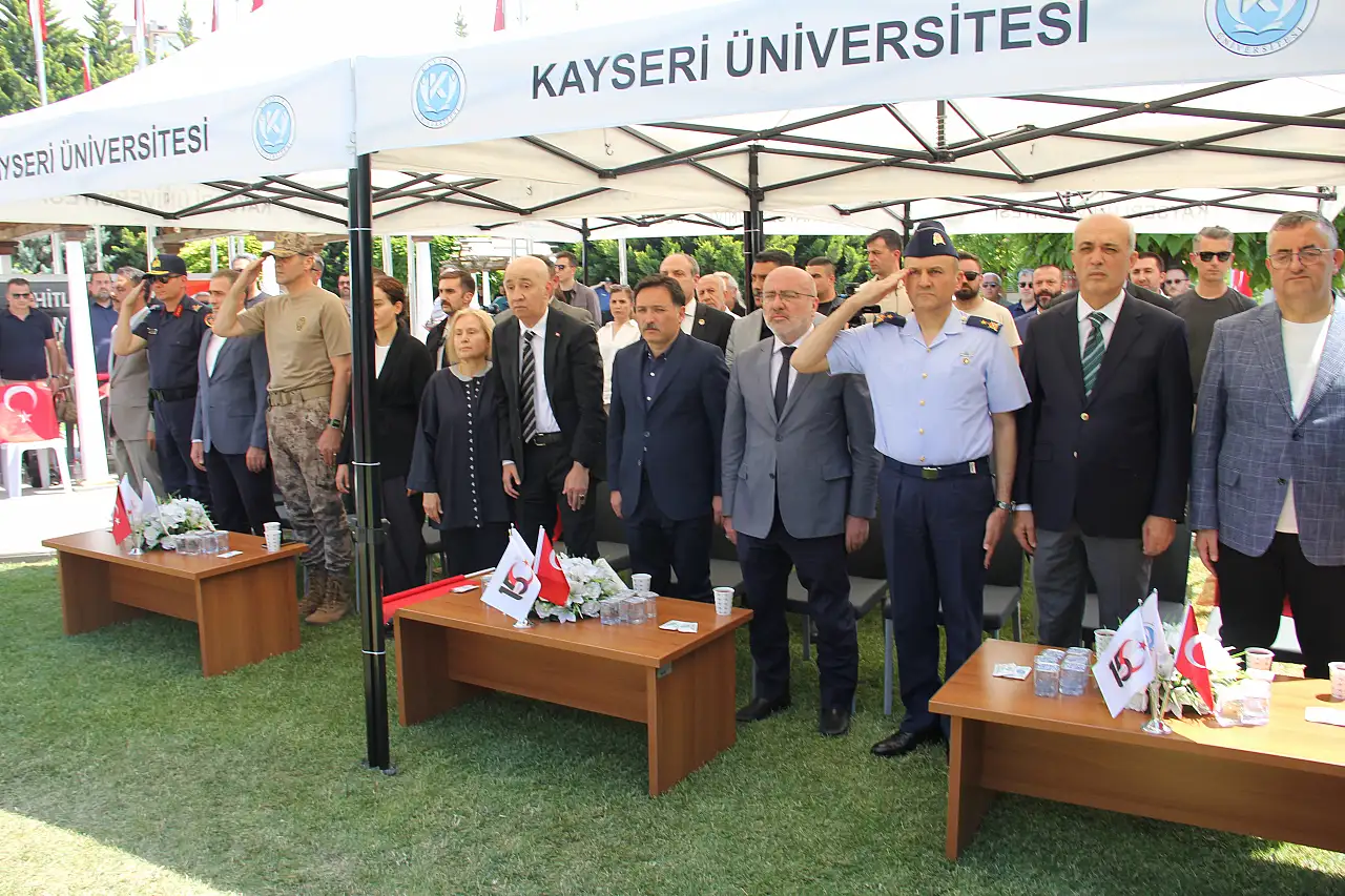 Kayseri Üniversitesi'nde 'Şehitler Anıtı' açıldı