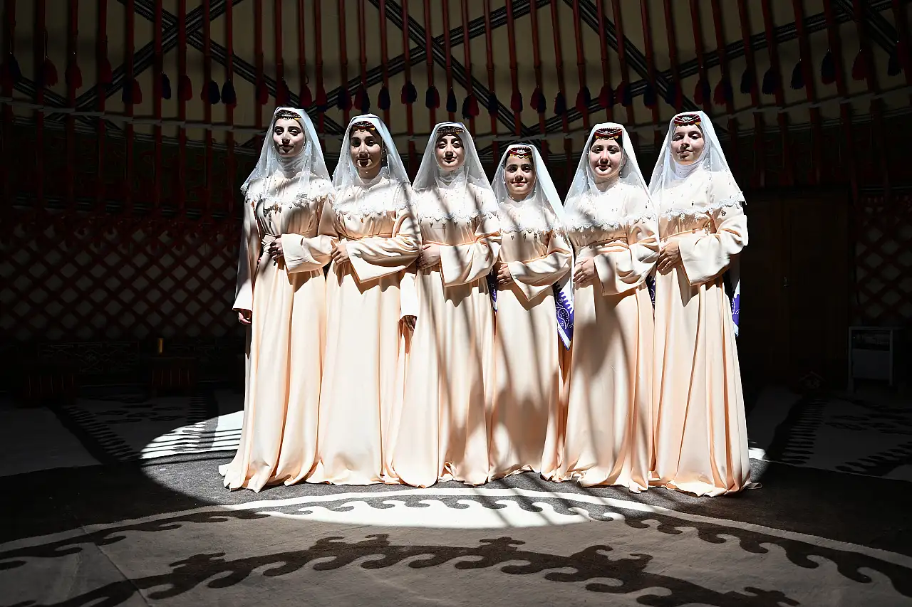 'İyi ki gelmişim' dedi... Kayserili kadınlar tarih yazılan topraklarda