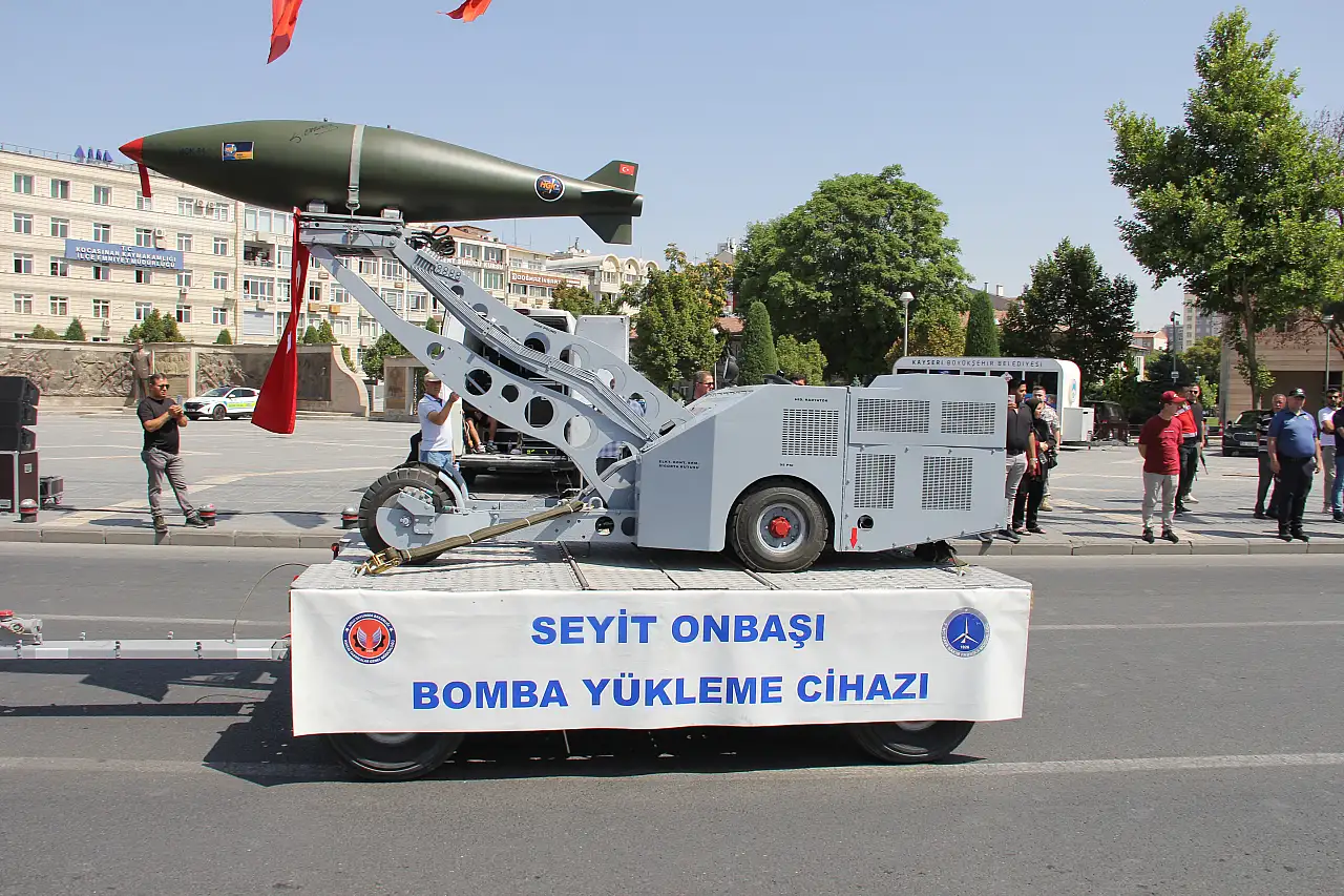 Kayseri 30 Ağustos kutlamalarına hazır