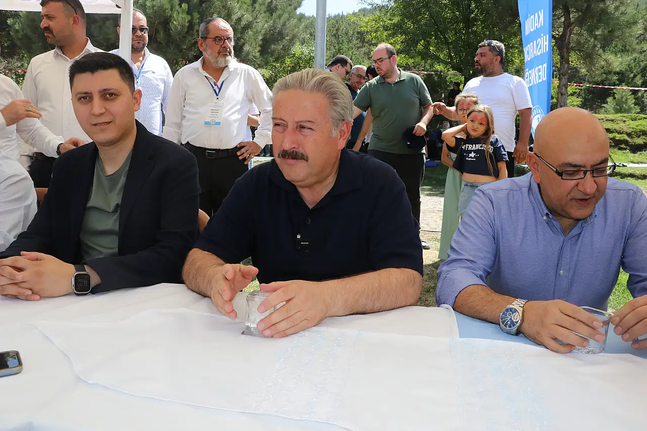 Kayseri'de 8.'si düzenlendi! Vatandaşlar pilav şenliğinde buluştu